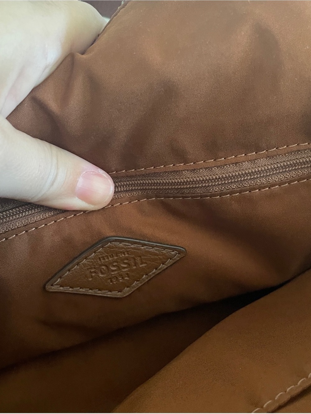 Fossil Chestnut Brown Pebbled Leather Crossbody Satchel Sydney - Picture 7 of 7
